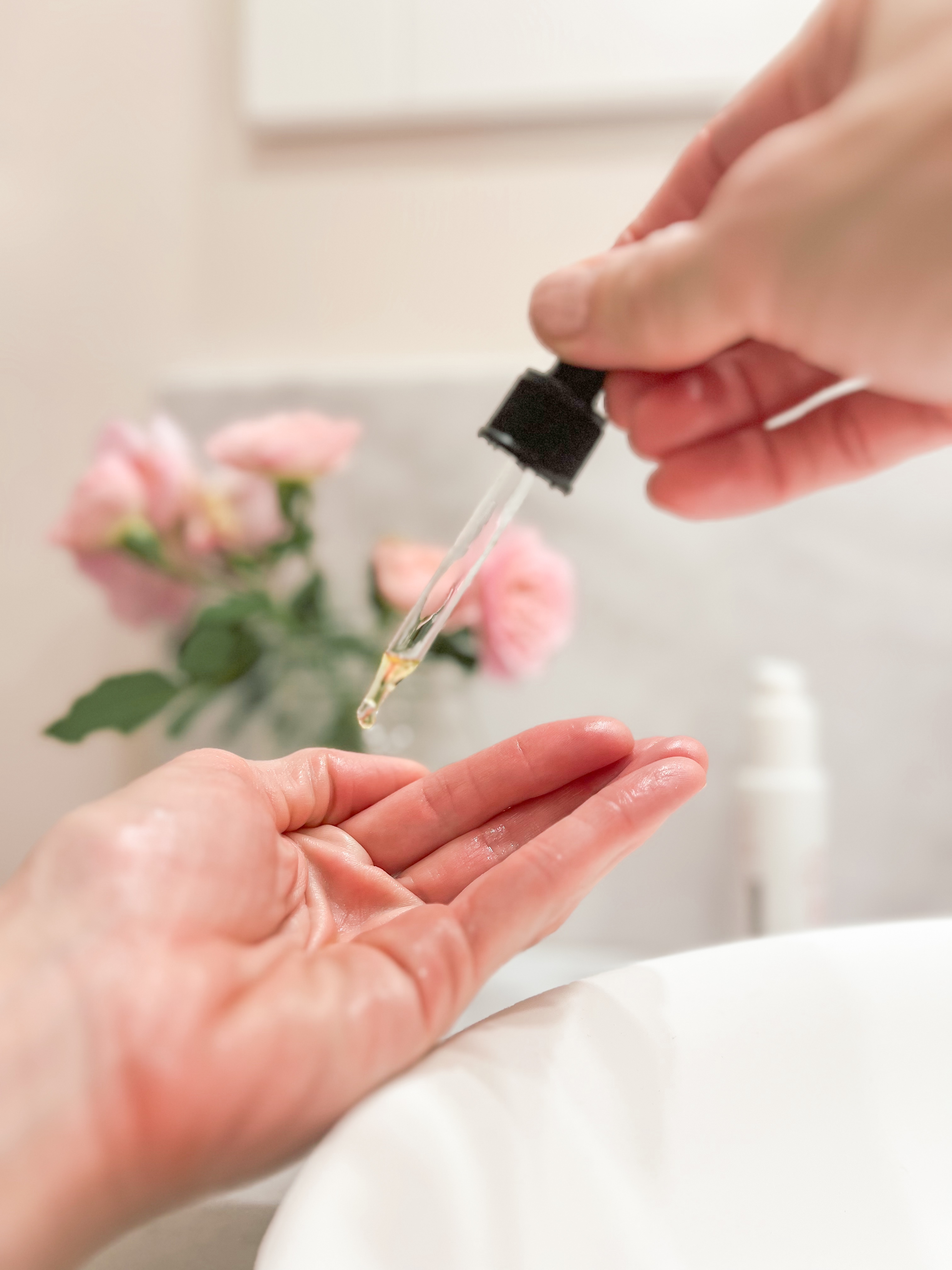 How and why to cleanse with oil